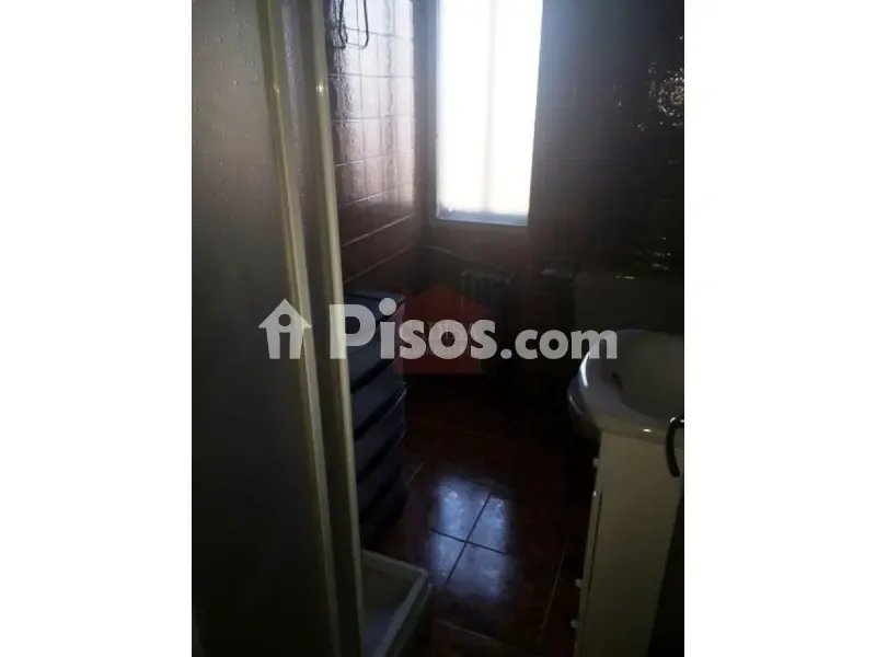 Vannitoad - Bright Apartment with Balcony in City Centre