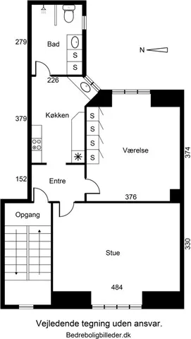 Planimetria - Classic 2-Bedroom Apartment with Bay Window in Denmark