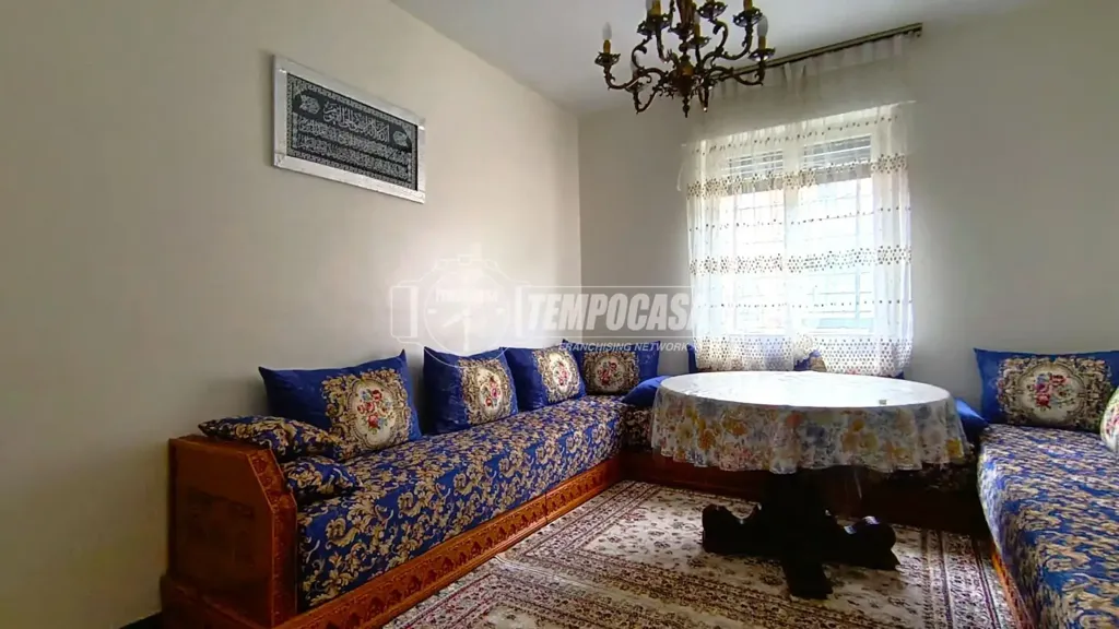 Séjour - Four-Room Apartment with Balcony in Biella