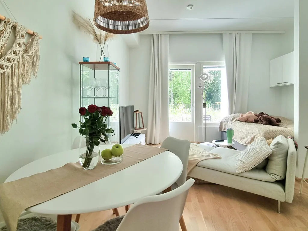 Salle à manger - Alcove Flat with Garden in Haaga, Helsinki