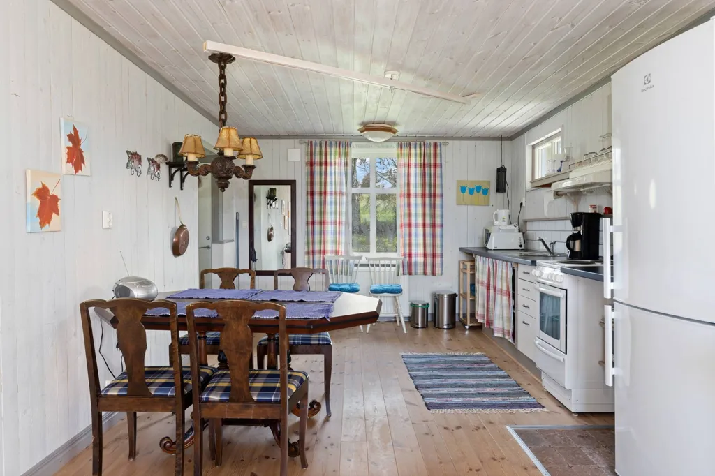 Cuisine - Villa with Sea View and Strandline on Öland