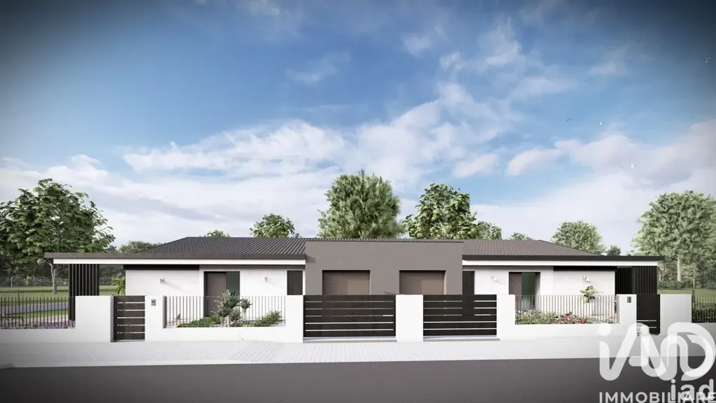 Bifamiliar Villa with Private Garden in Cavriana
