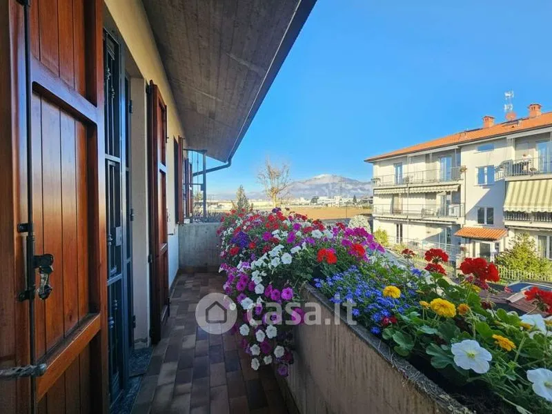 Balcon - Semi-detached House with Private Garden in Mozzo Centre