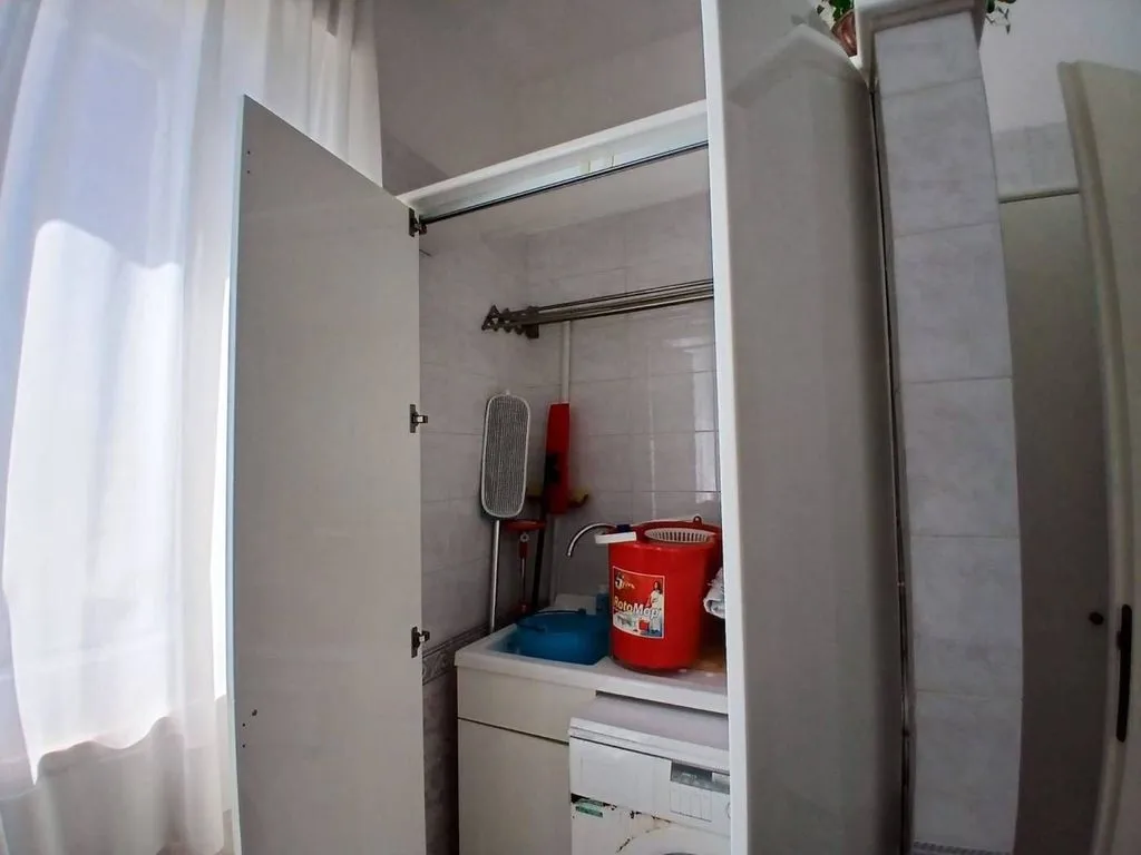 Buanderie - Luxury Penthouse with Panoramic Views in Civitanova Marche