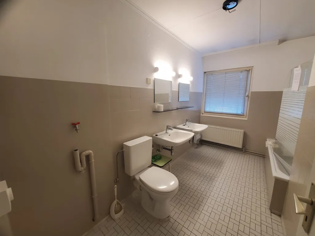 Vannitoad - Ground Floor Villa with Garden in Chastre