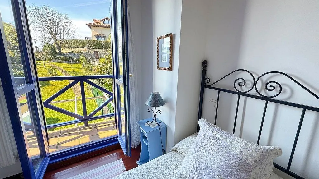 Magamistoad - Terraced House with Pool in Comillas