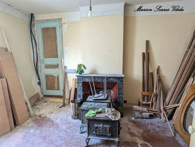 Stanze - Charming Property with Two Homes in Chaumes-en-Brie