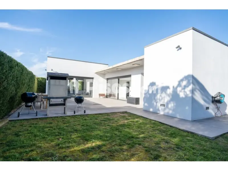 Terrazza - Villa with Pool Pre-installation in Castell d'Aro