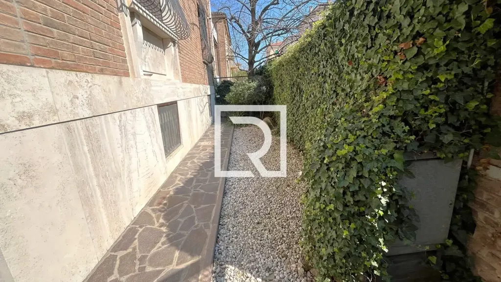 Giardino - Semi-detached House with Private Garden in Ravenna