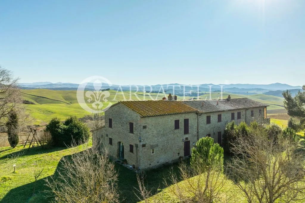 Õhuvaade - Rustic Farmhouse with Pool near Volterra