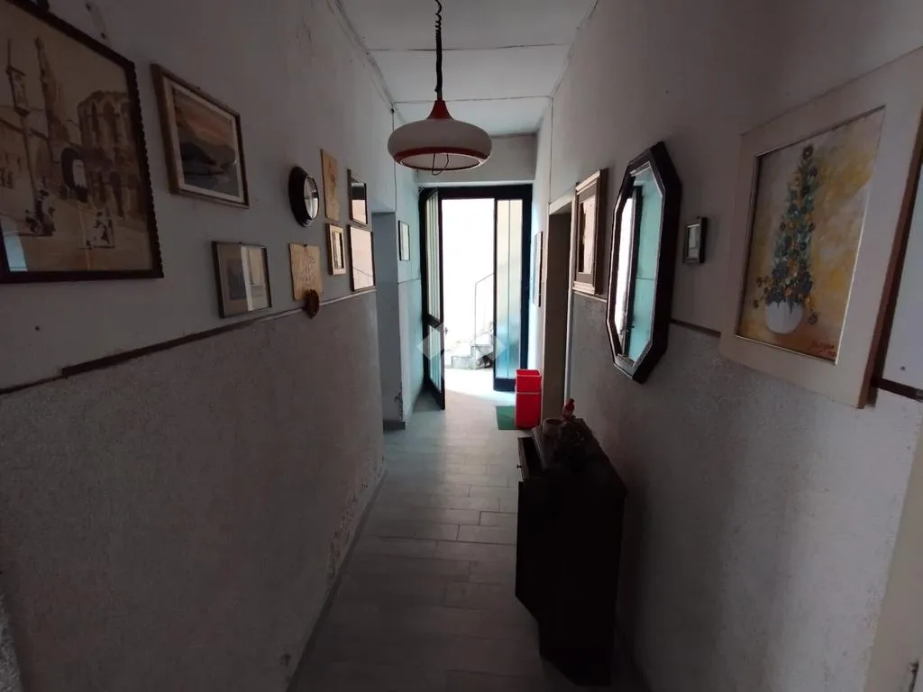 Hallway - Semi-detached House with Garden in Santorso
