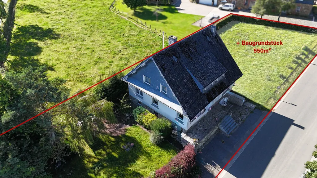 4-bedroom house in Bullange