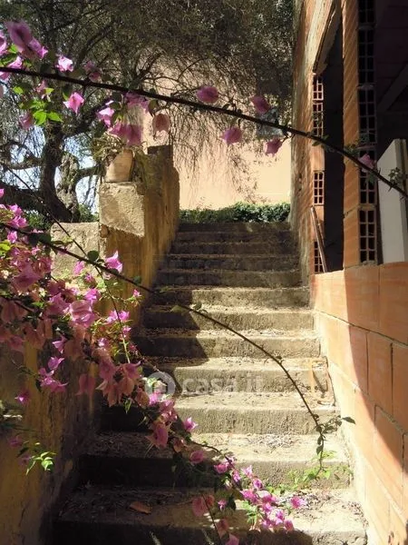Pièces - Bifamiliar Villa with Balcony in Caltanissetta