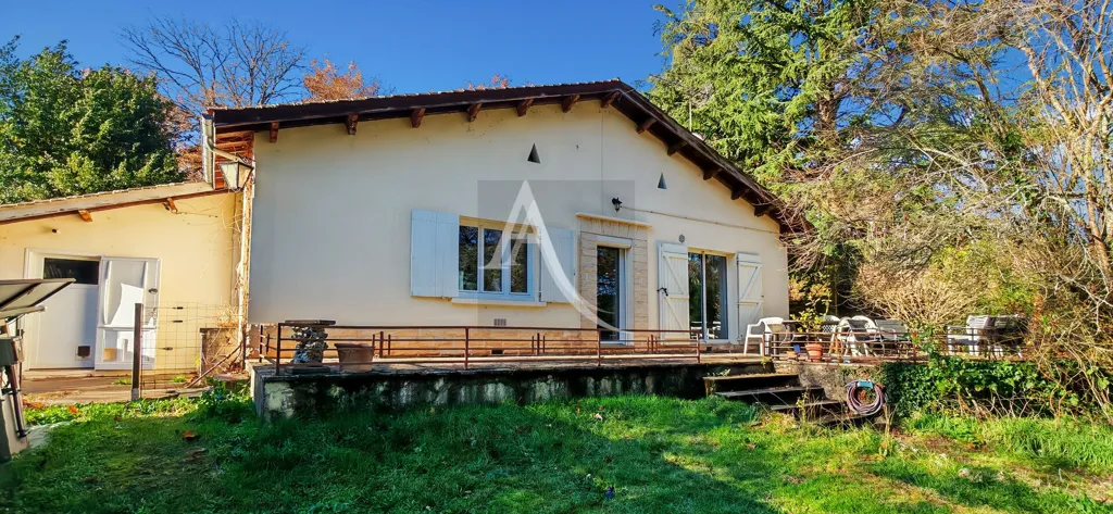 Extérieur - Maison de campagne avec gîte à la Dordogne