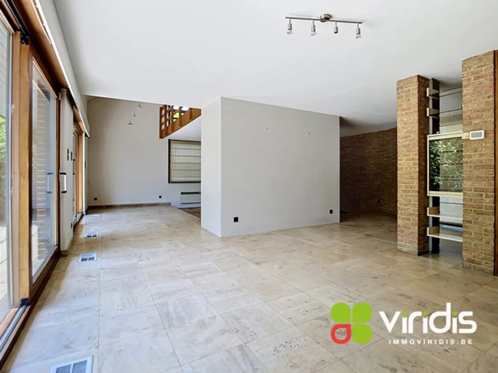 Elutuba - Contemporary Villa with Pool in Gembloux