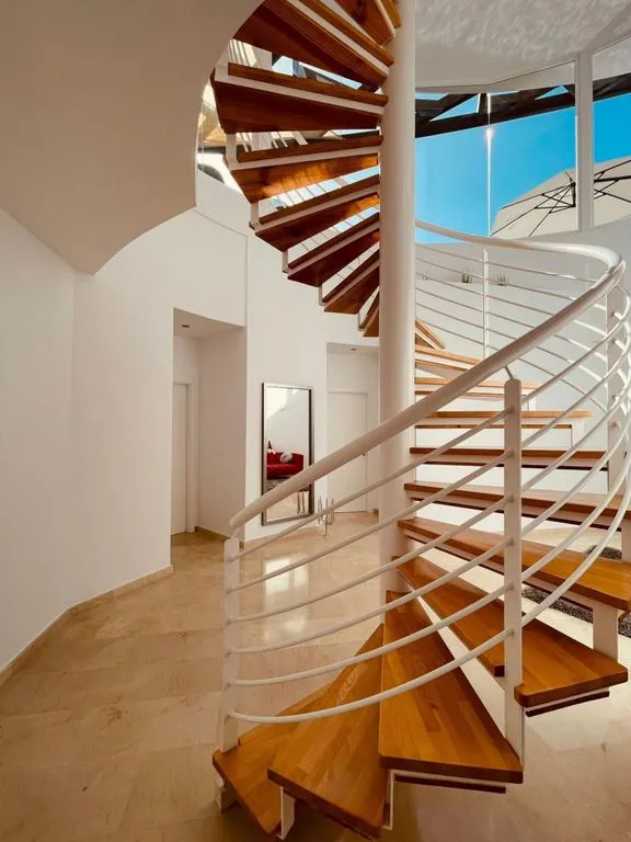 Toad - Luxury Villa with Sea View in Altea