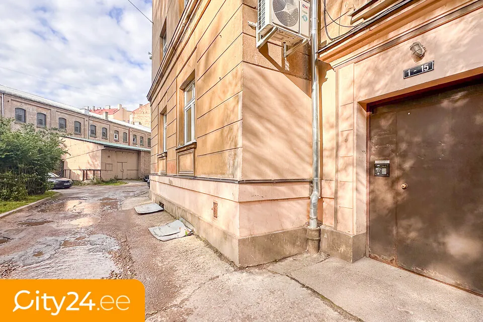 Jardin - Warehouse with Office Space in Riga Centre