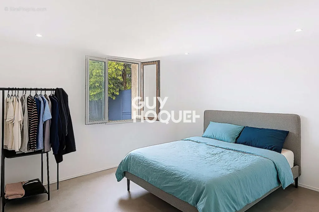 Chambres - Maison mitoyenne avec jardin et piscine à Fayence