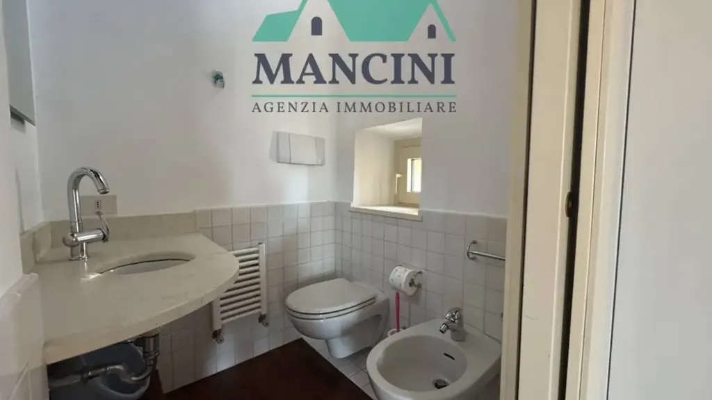 Vannitoad - Rustic House with Private Garden in Jesi