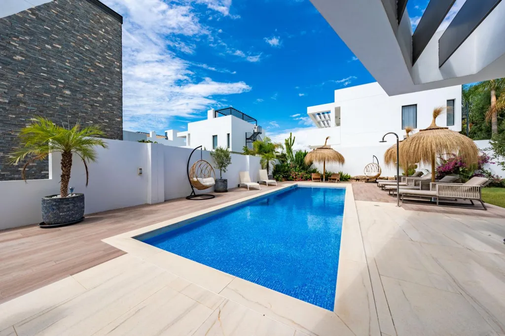 Piscine - Luxury Villa with Private Pool in Marbella