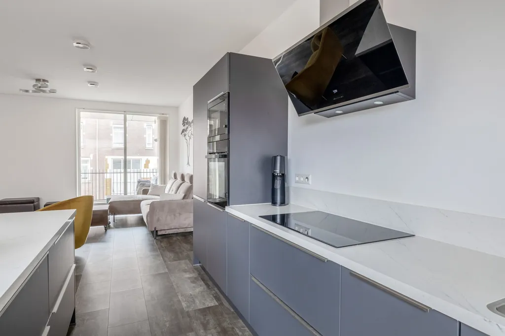 Cucina - Modern Flat with Balcony and Rooftop in Delfshaven