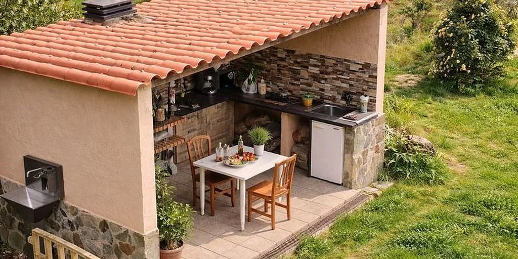 Terrasse - Luxury Detached House with Wellness Features in Sabadell