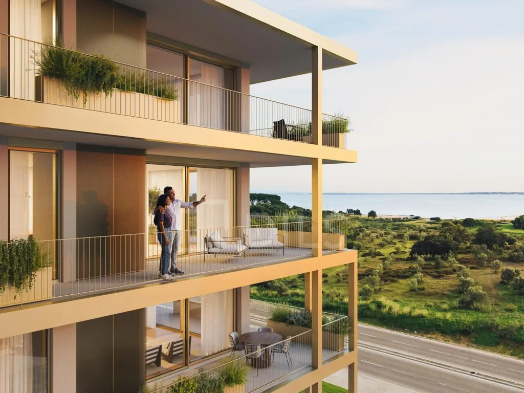 Balcone - T2 Apartment with Terrace in Setúbal