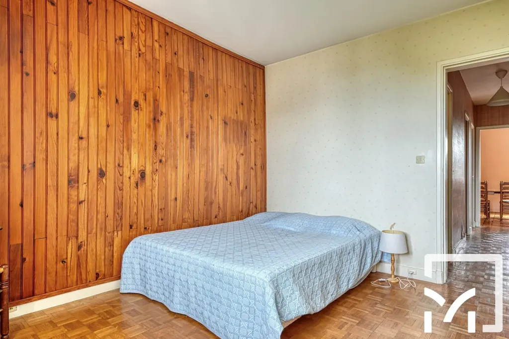 Chambres - Duplex Luxueux avec Ascenseur à Versailles