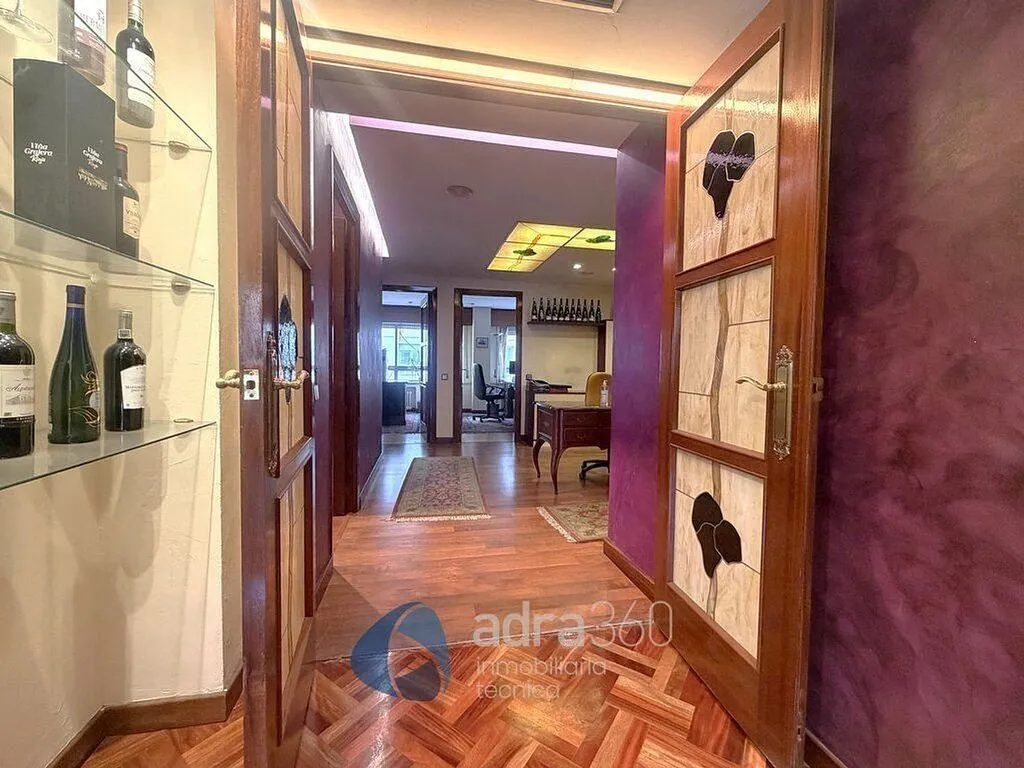Esik - Apartment with Terrace in Logroño Centre