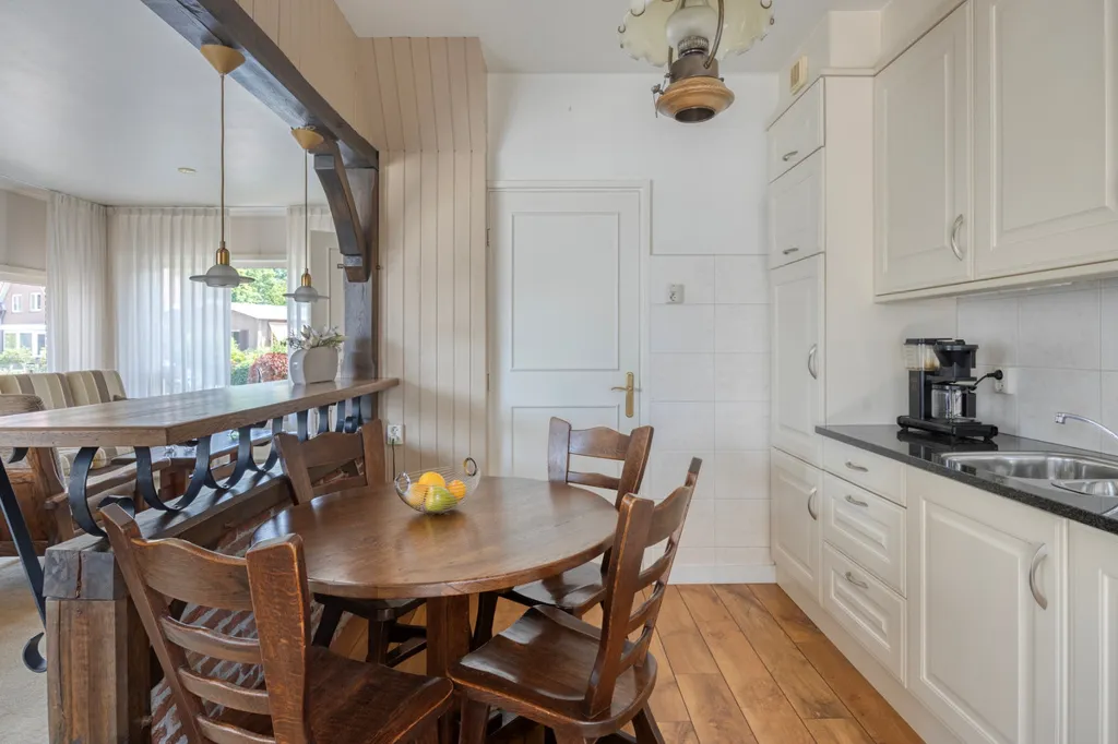 Dining Room - Two-Storey House with Garden in Denekamp