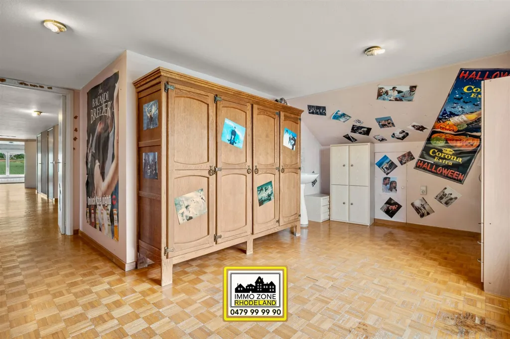 Chambres - Bungalow à rénover avec jardin à Zottegem