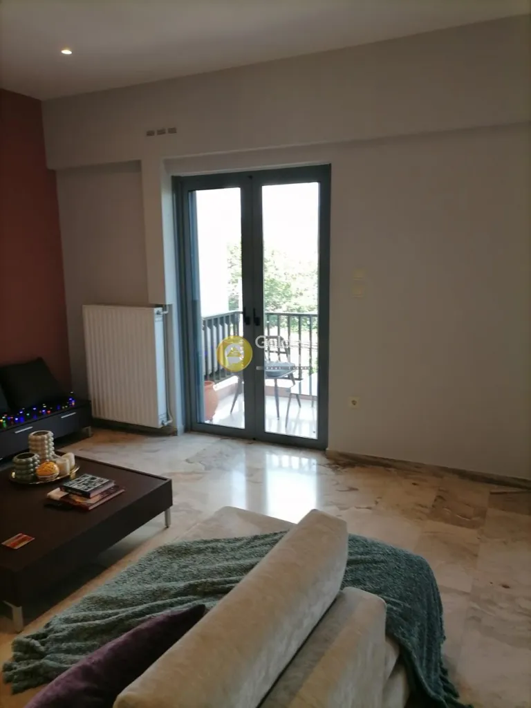 Séjour - Appartement 2 pièces à GR