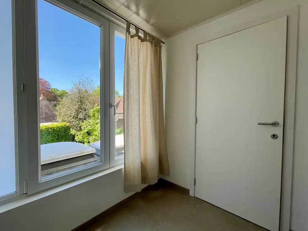 other_room