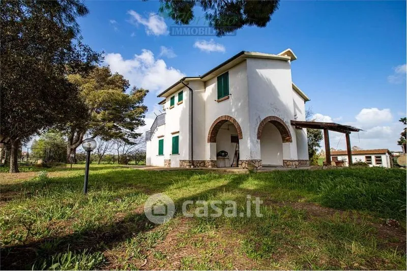 Välivaade - Rustic Casale with Expansion Potential in Capalbio
