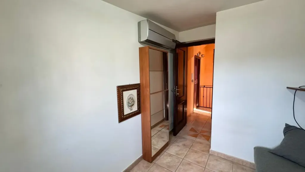 Entrée - Rustic Villa with Terraces in Guidonia Montecelio