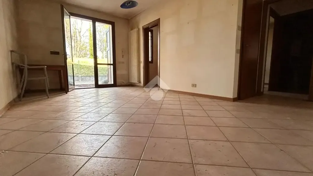 other_room