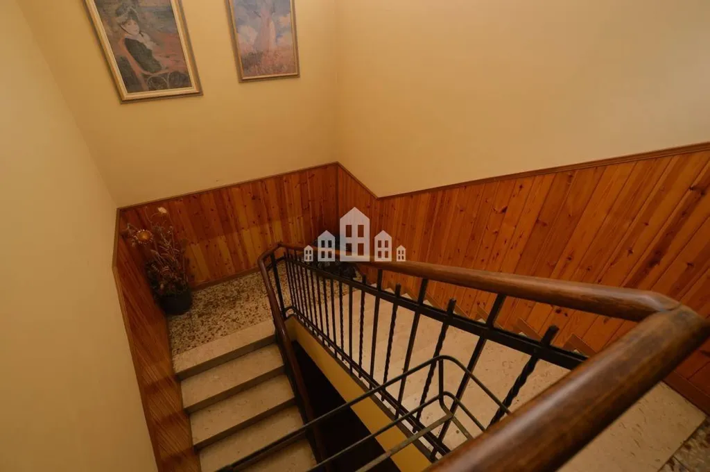 Pièces - Historic Building with Central Location in Rivara