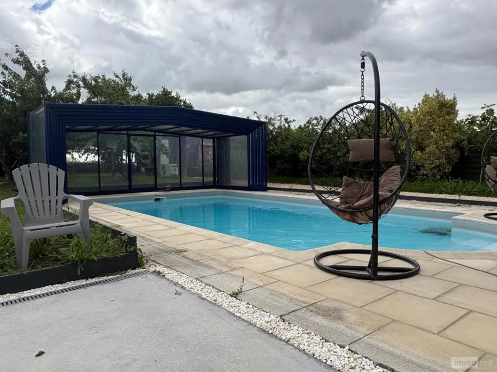 Piscine - Maison avec Piscine et Jardin près de Voves