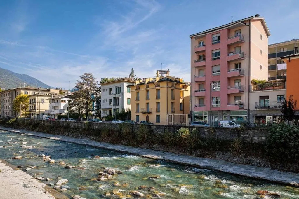 Luxury House with Garden in Sondrio