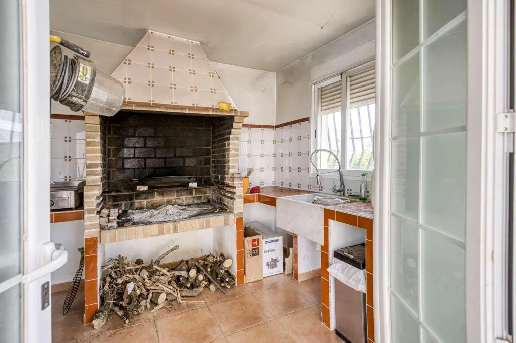 Cuisine - Villa with Pool in Camì Paterna-Lloma del Calderer