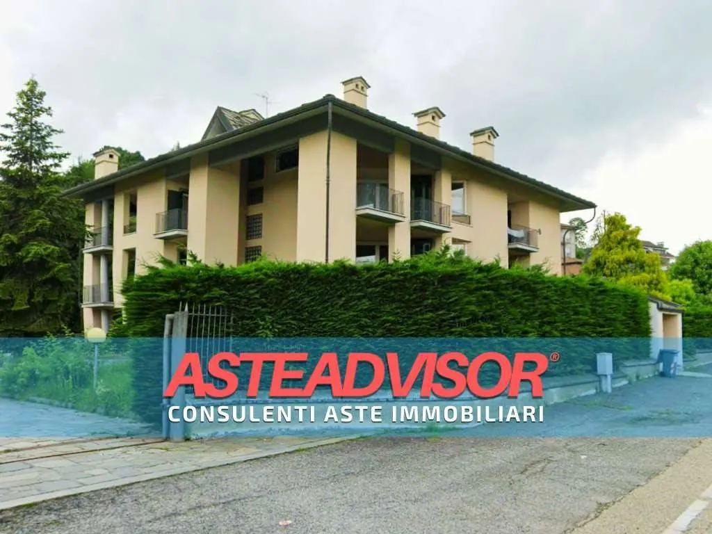 Extérieur - Auctioned Apartment with Balcony in Cuorgnè