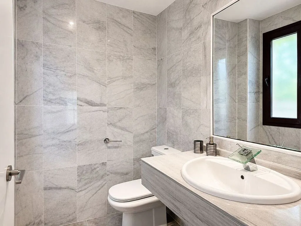 Salles de bain - House with Pool in Selwo, Nueva Milla de Oro