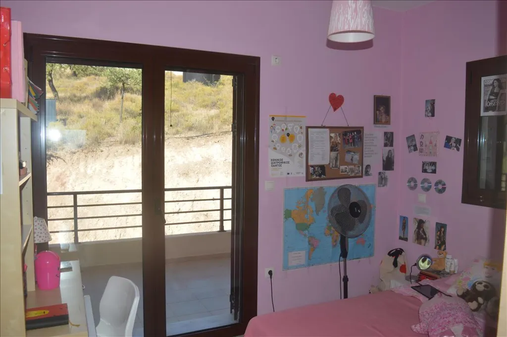 7-toaline maja asukohas Loutraki