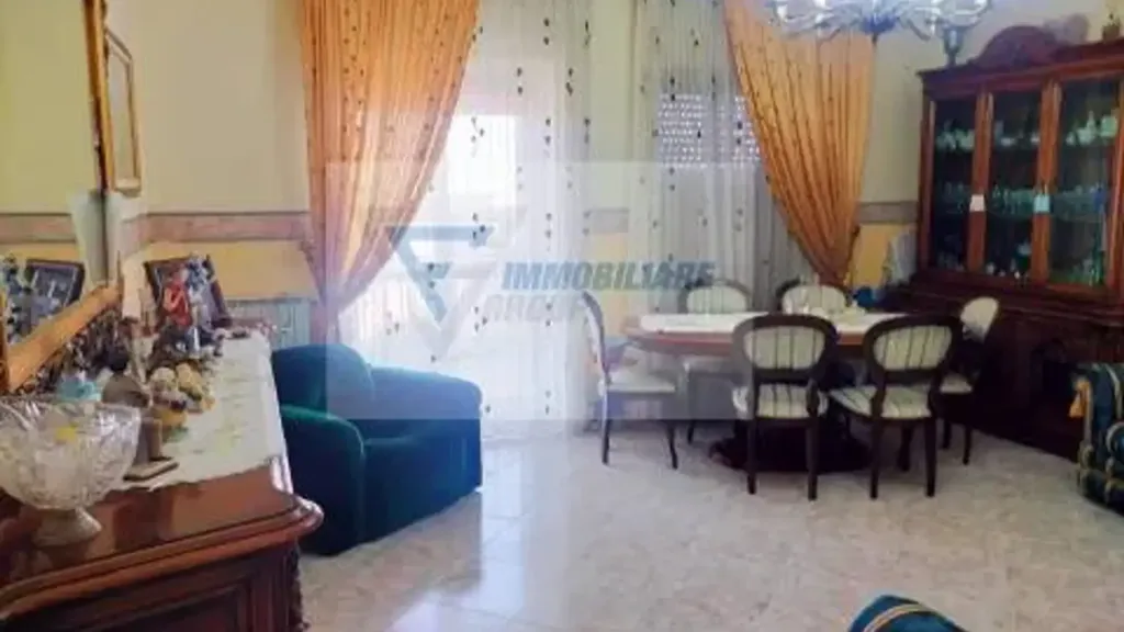 Salle à manger - Apartment with Balconies in Siracusa