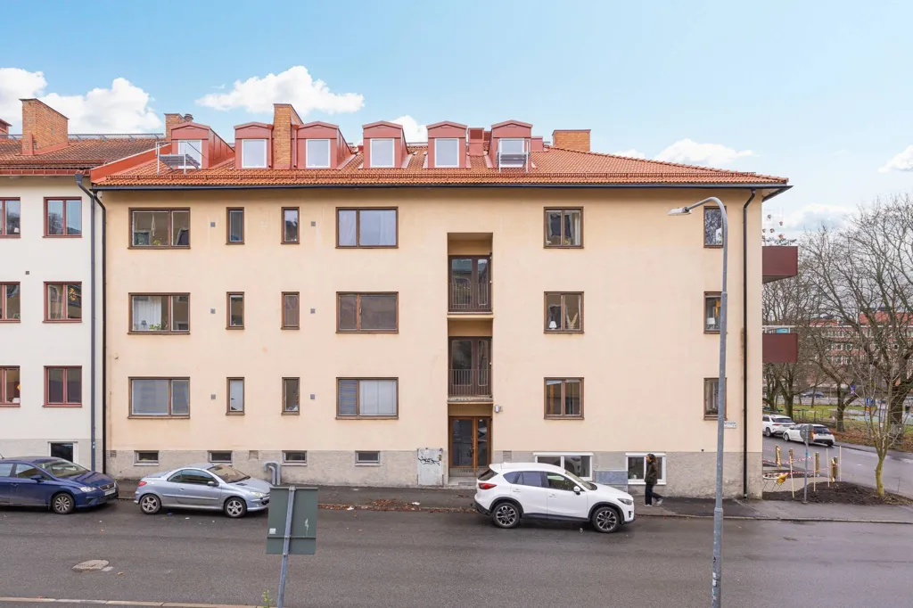 Välivaade - Modern Loft with Garden Access in Sundbyberg