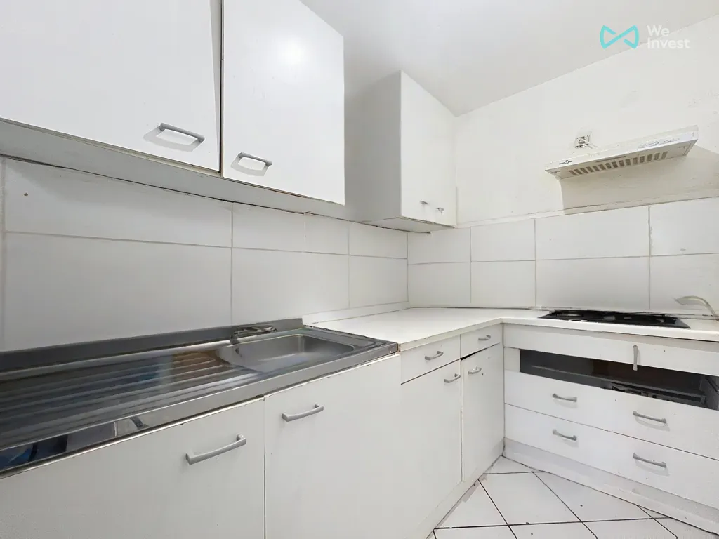 Köök - Income-Generating Property with 5 Units in Schaerbeek