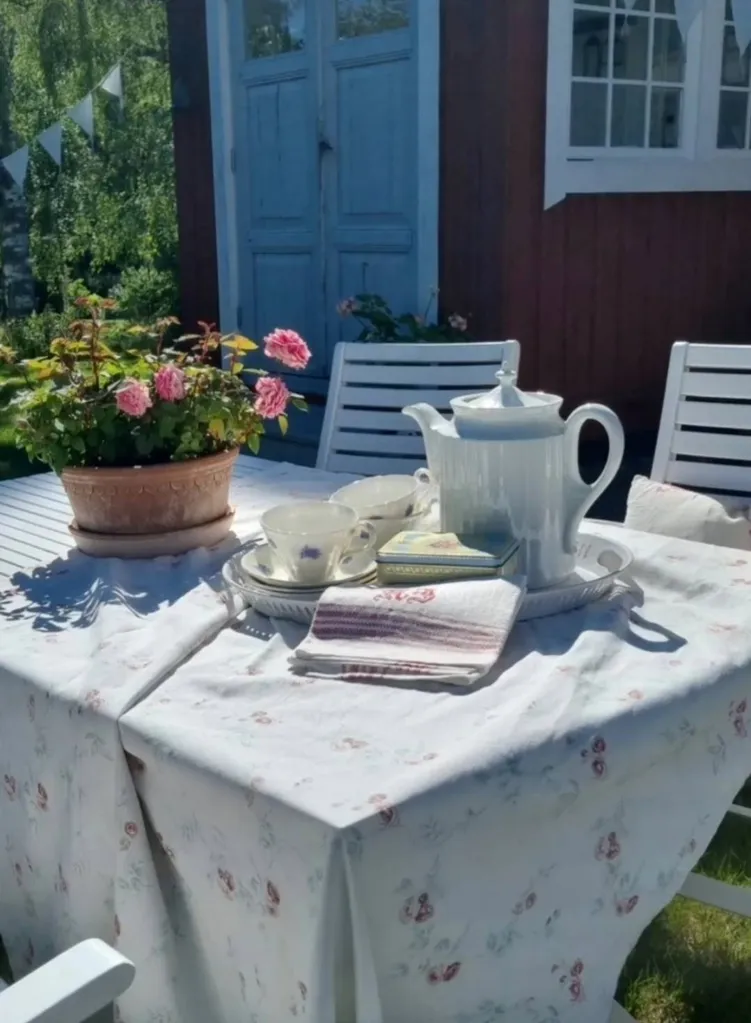 Terrazza - Villa with Garden and River View in Kalix