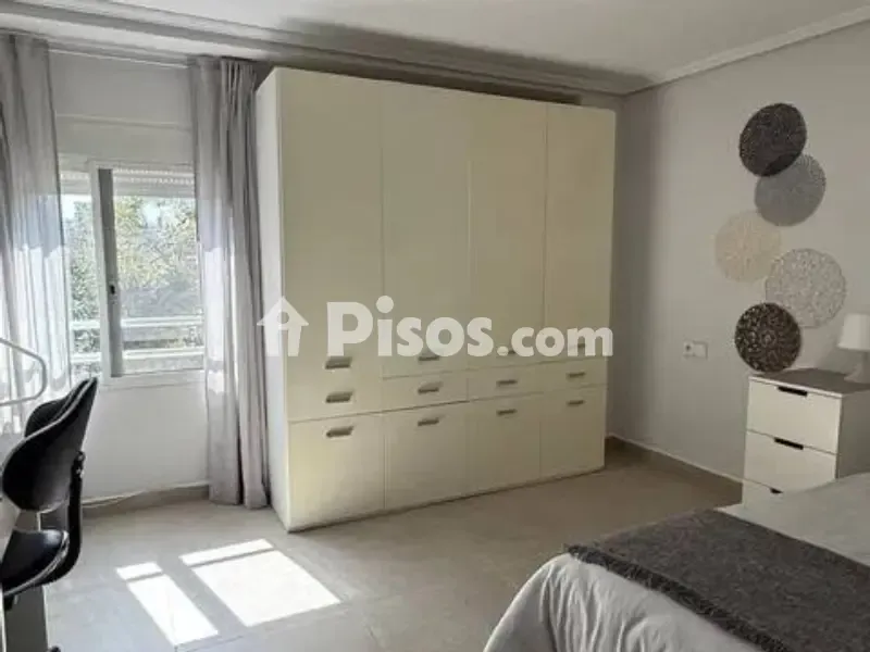 Camere da letto - Student Flat with Balcony in Trinitat, Valencia