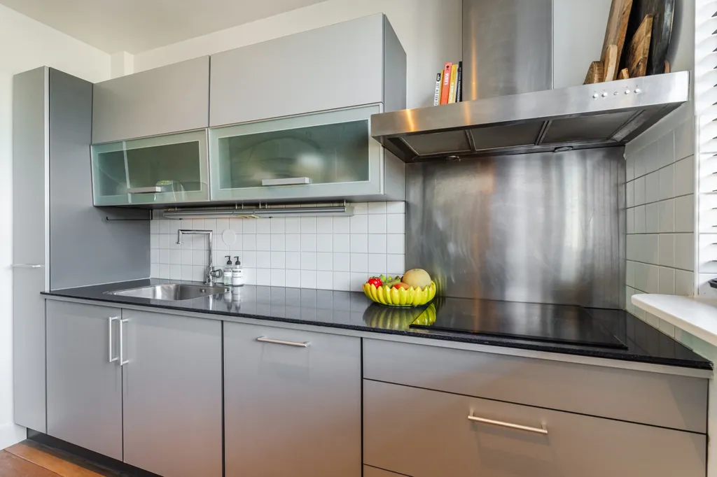 Cuisine - Maisonnette with Garden View in Linschoten