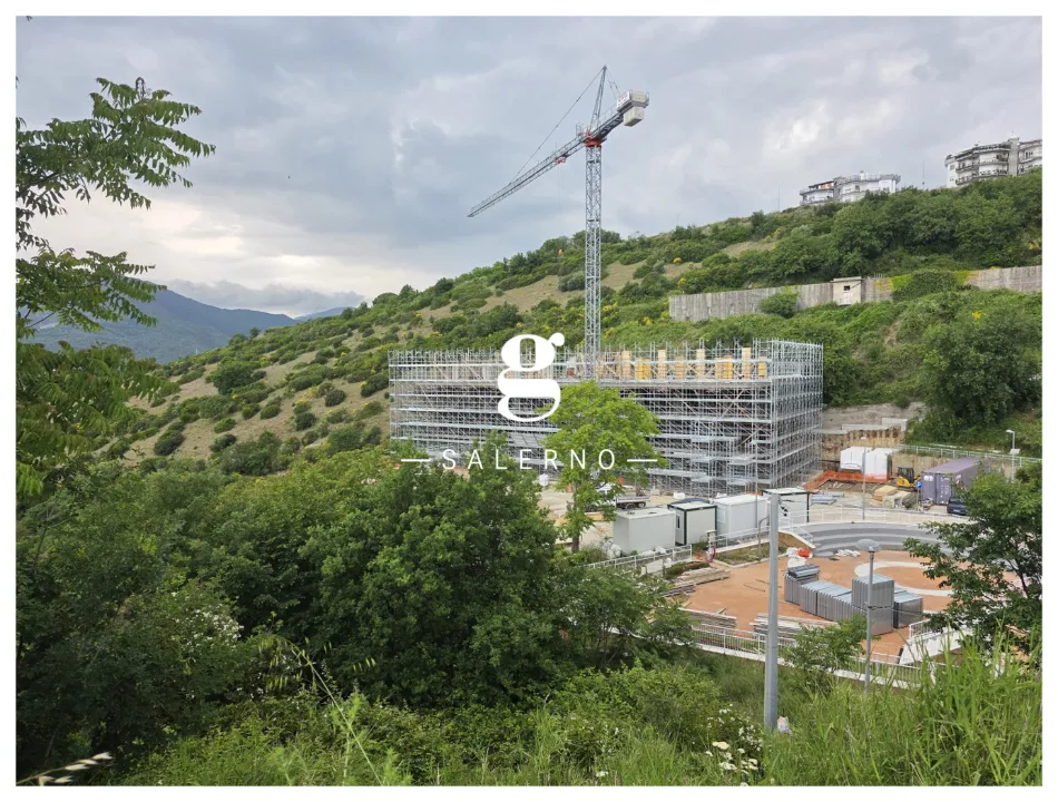 Aed - Modern Office with Terrace in Salerno